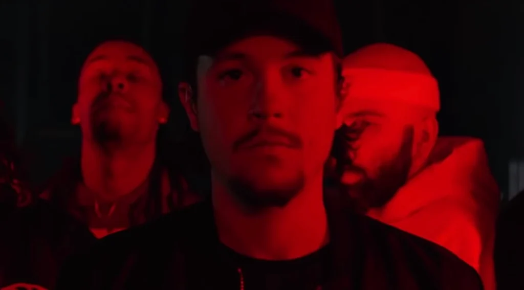 nekfeu rouge étoiles vagabondes Les Etoiles Vagabondes