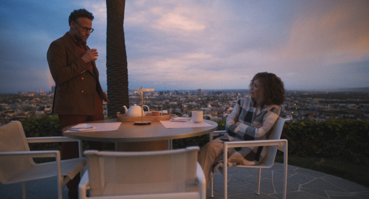 Seth Rogen et Catherine O’Hara dans « The Studio », disponible à partir du 26 mars 2025 sur Apple TV+.