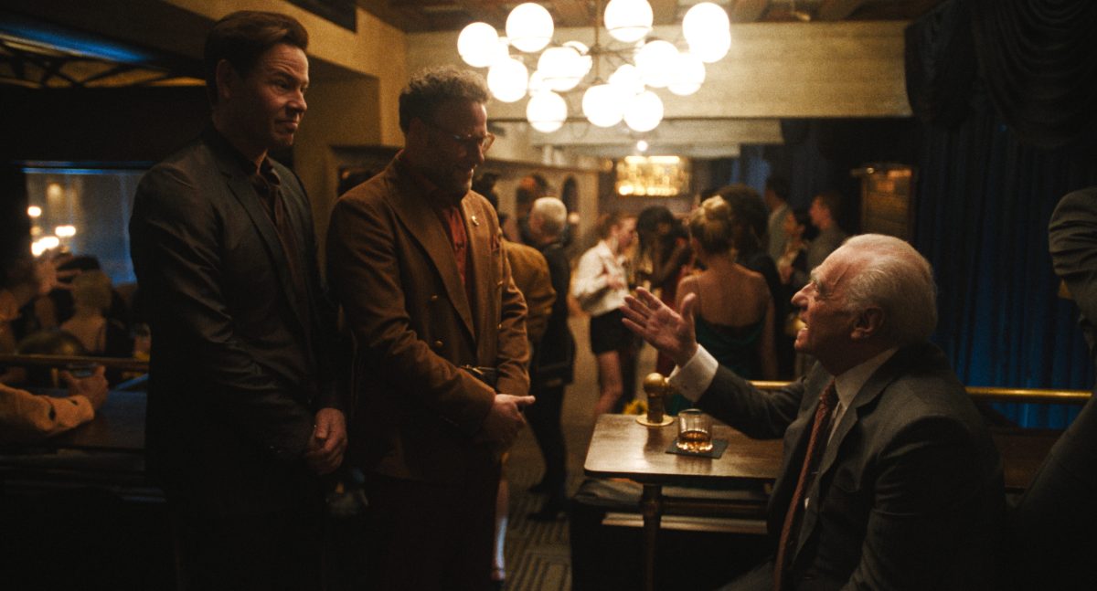 Ike Barinholtz, Seth Rogen et Martin Scorsese dans « The Studio », disponible à partir du 26 mars 2025 sur Apple TV+.
