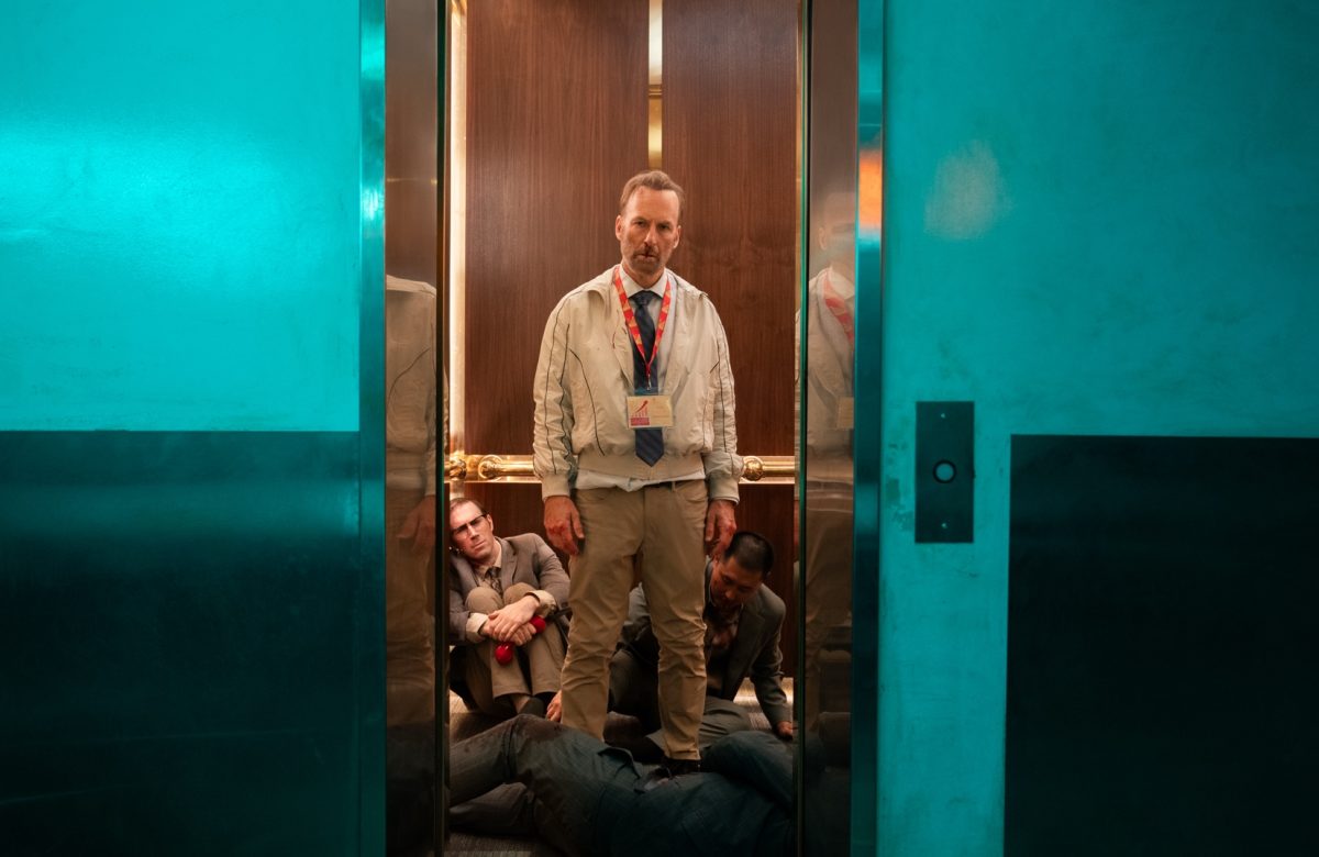 Hutch (Bob Odenkirk) exécute contrat sur contrat dans Nobody 2